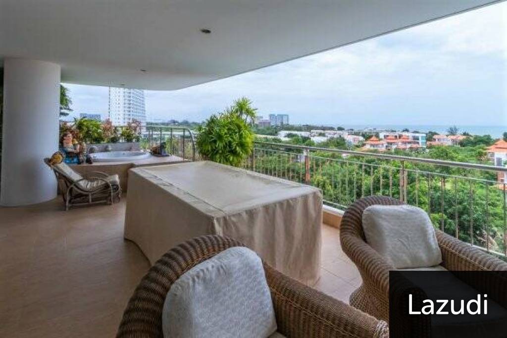 Luxury Penthouse With Spectacular Views Luxury Penthouse With Spectacular Views