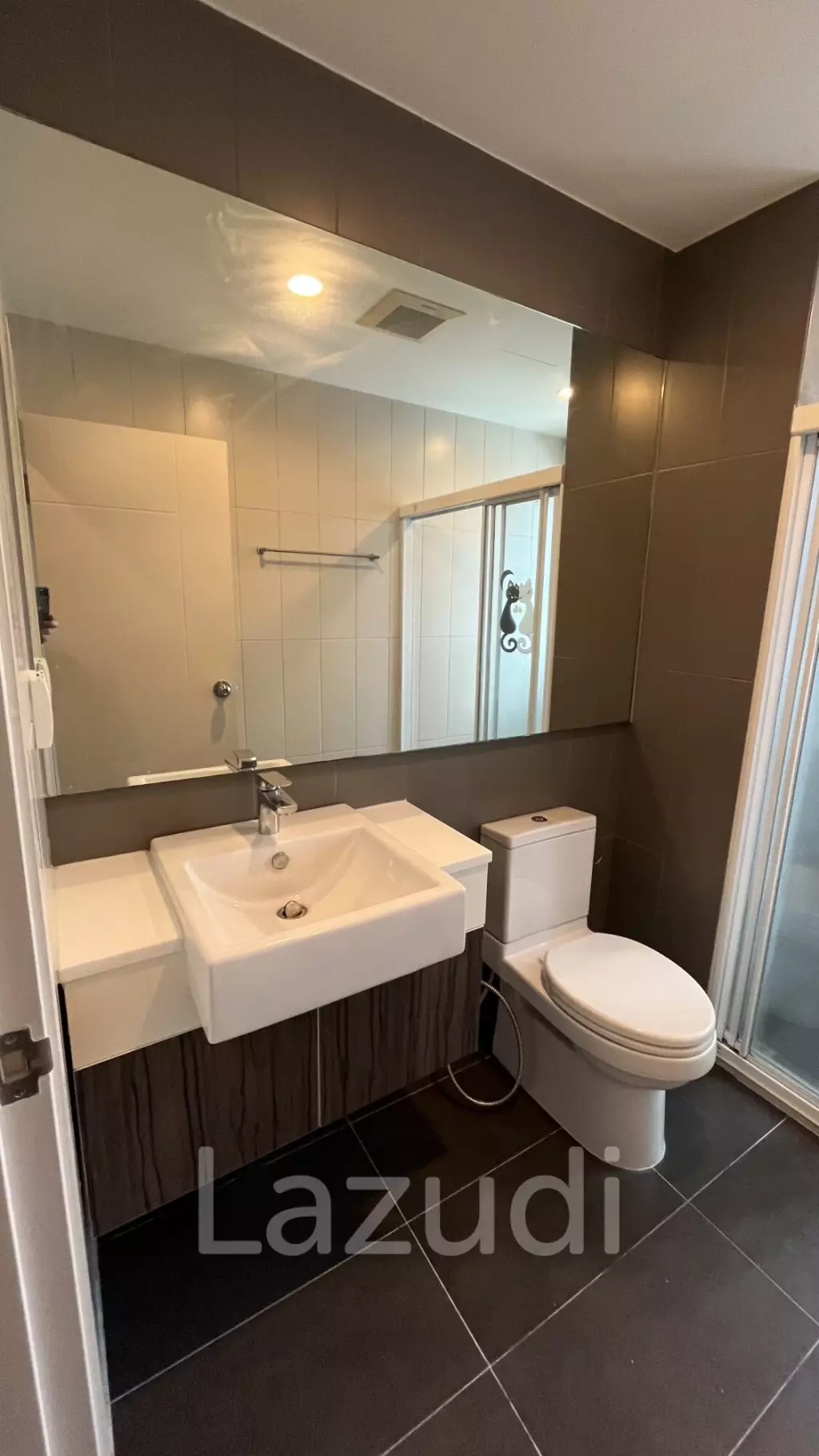 2 Bedrooms 2 Bathrooms 60 SQ.M. Condo For Sale