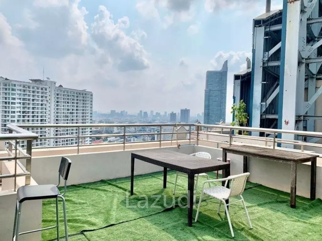 3 Bed 3 Bath 220 SQ.M Watermark Choapraya