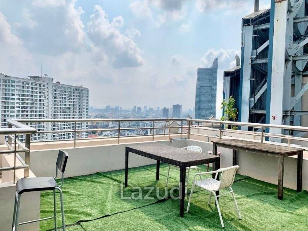 3 Bed 3 Bath 220 SQ.M Watermark Choapraya