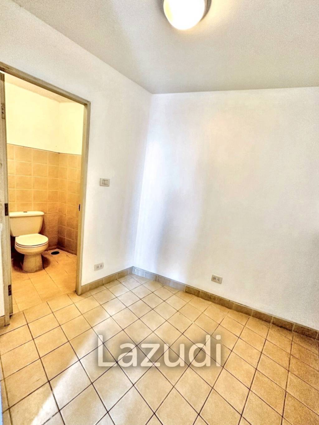 3 Bed 3 Bath 220 SQ.M Watermark Choapraya