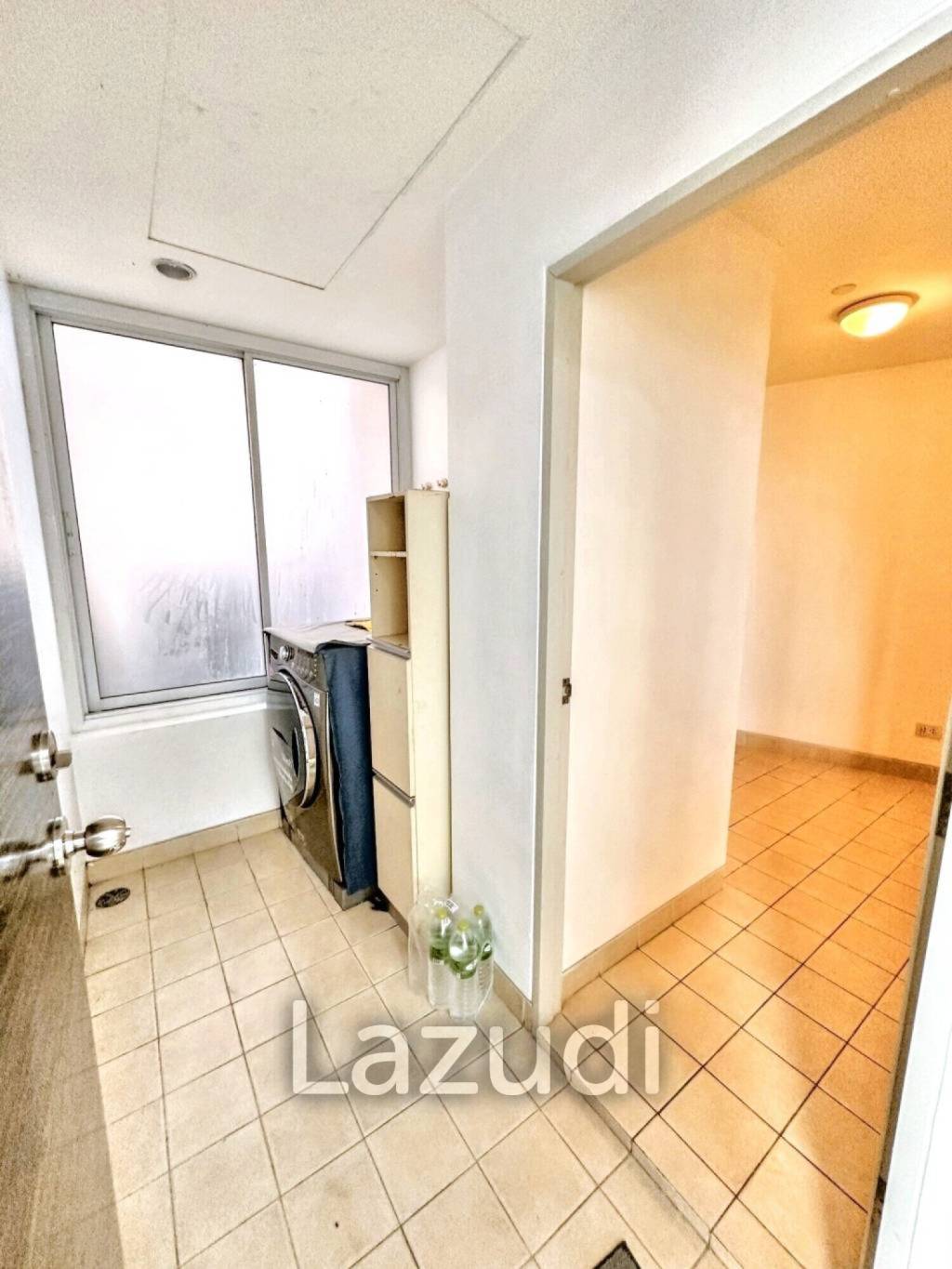 3 Bed 3 Bath 220 SQ.M Watermark Choapraya