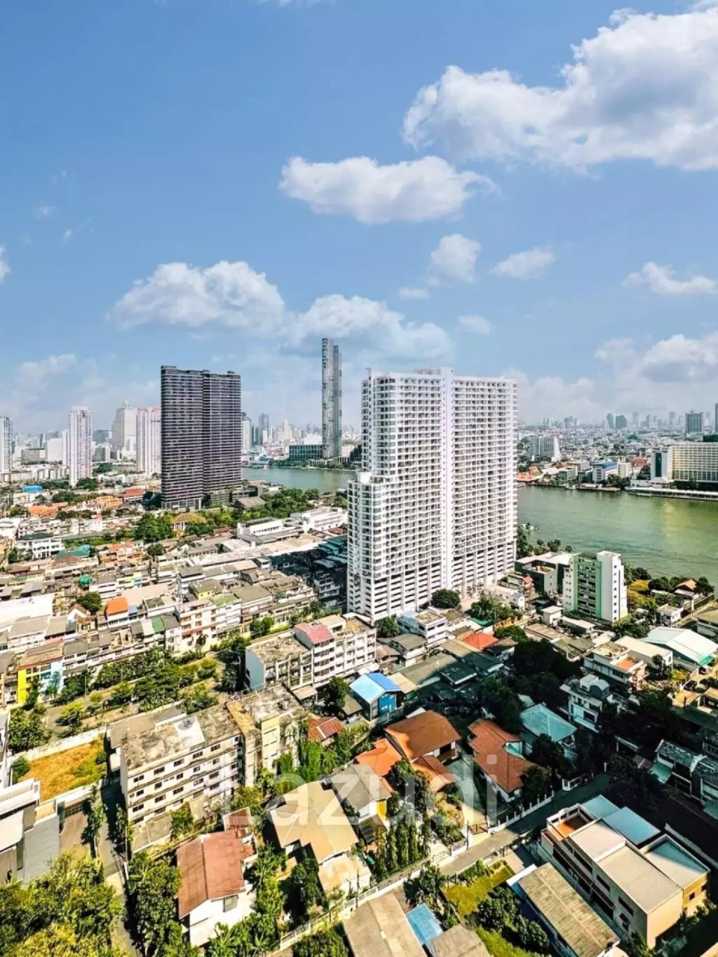 3 Bed 3 Bath 220 SQ.M Watermark Choapraya