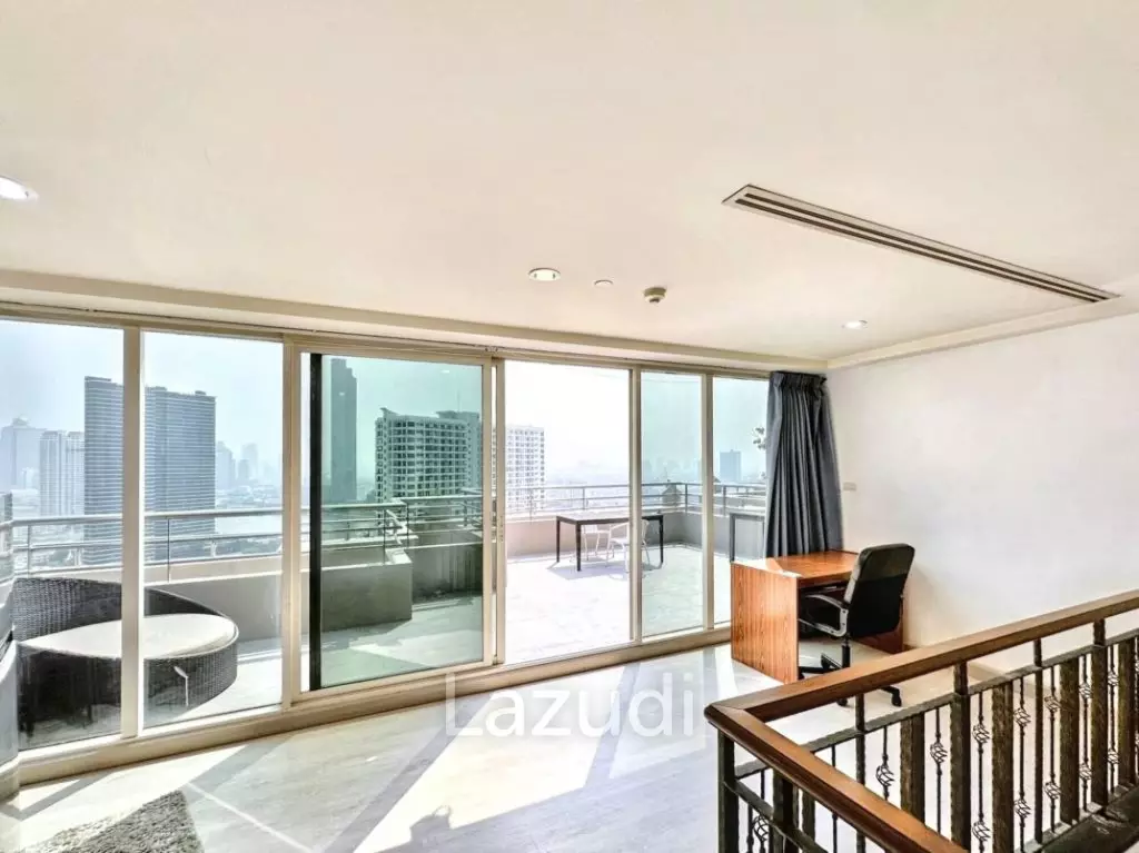 3 Bed 3 Bath 220 SQ.M Watermark Choapraya
