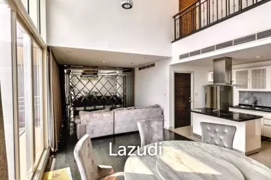 3 Bed 3 Bath 220 SQ.M Watermark Choapraya