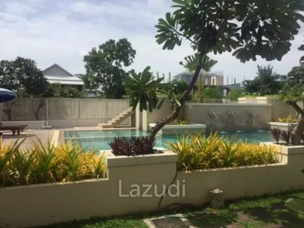 2 Bed Condo in Khao Takiab