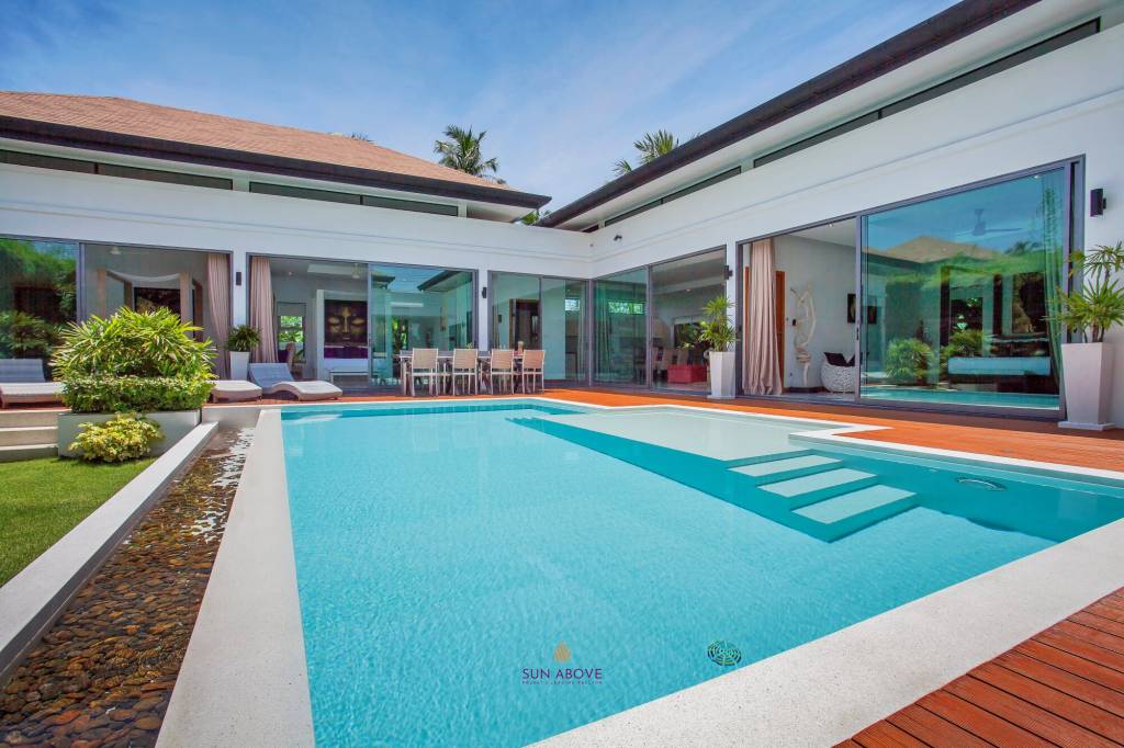 Exceptional 4 Bed 4 Bath Pool Villa