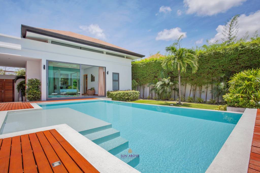 Exceptional 4 Bed 4 Bath Pool Villa