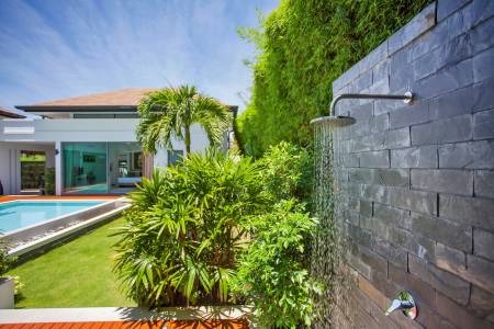 Exceptional 4 Bed 4 Bath Pool Villa