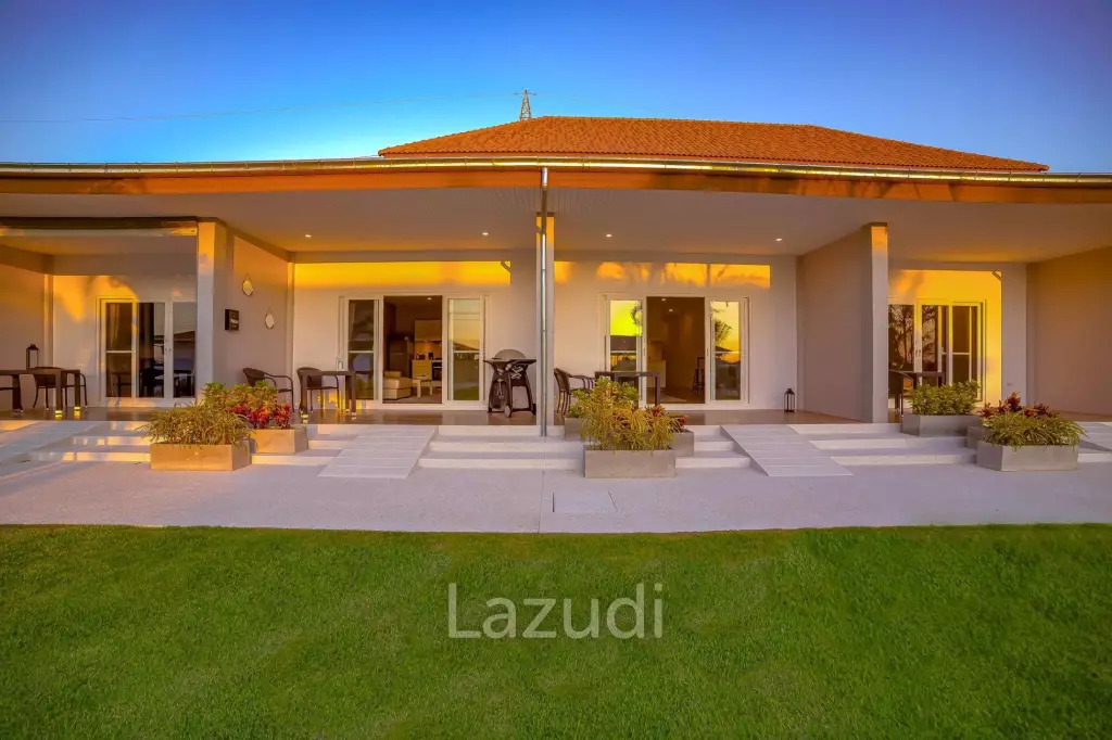 Mali Signature: New 2 bedroom house