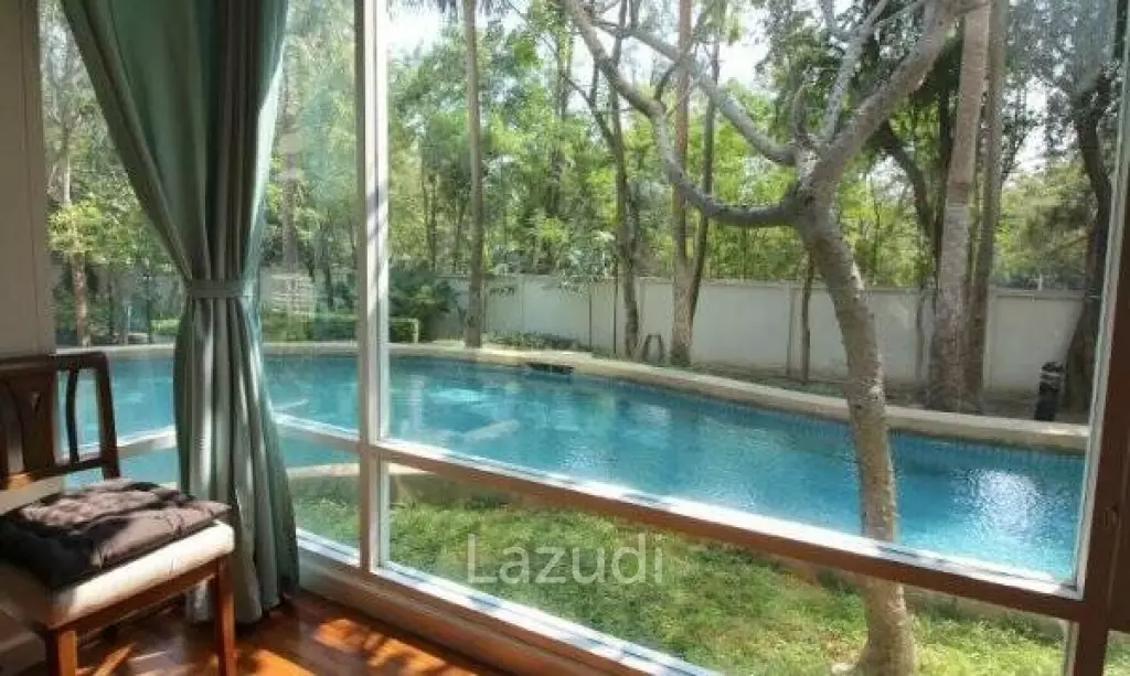 BAAN SAN PLOEN  : 2 Bed Condo in Town