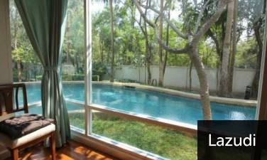 2 Bed Condo in Town 2 Bed Condo in Town