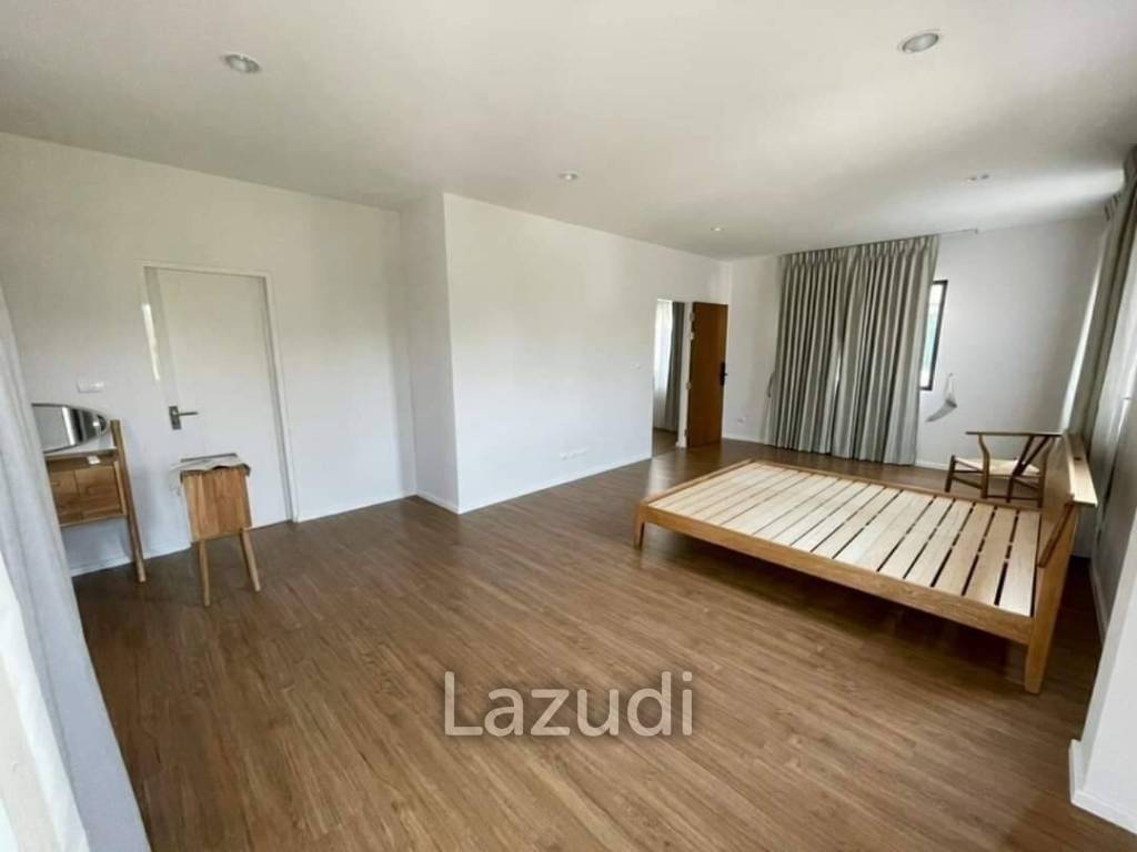 4 Bed 4 Bath 218 SQM Twin House For Sales