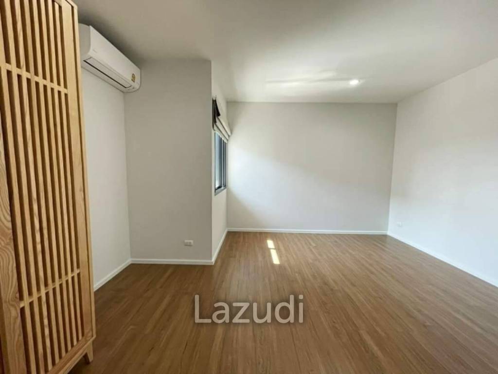 4 Bed 4 Bath 218 SQM Twin House For Sales