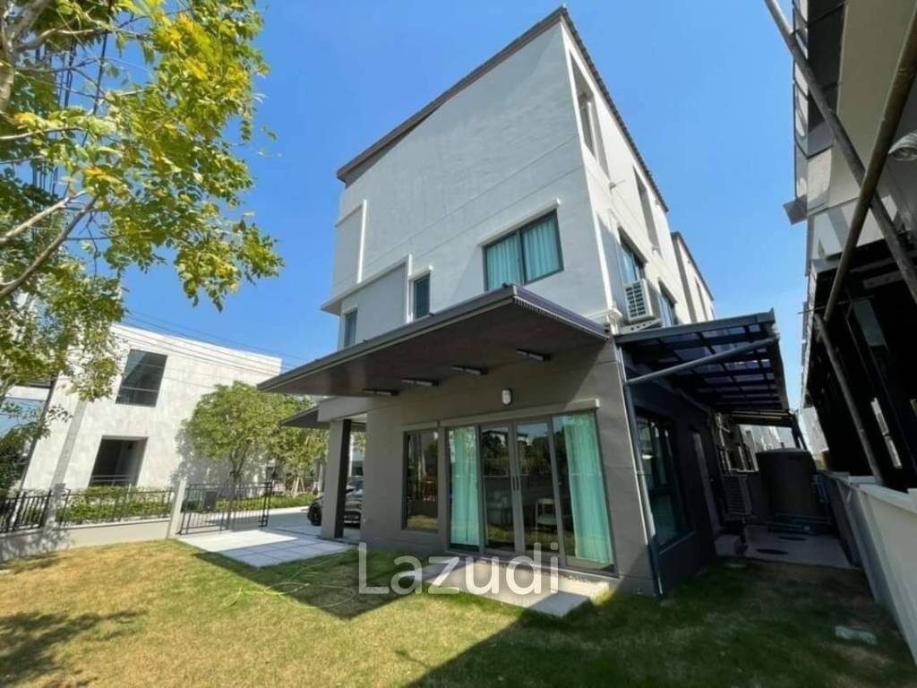 4 Bed 4 Bath 218 SQM Twin House For Sales