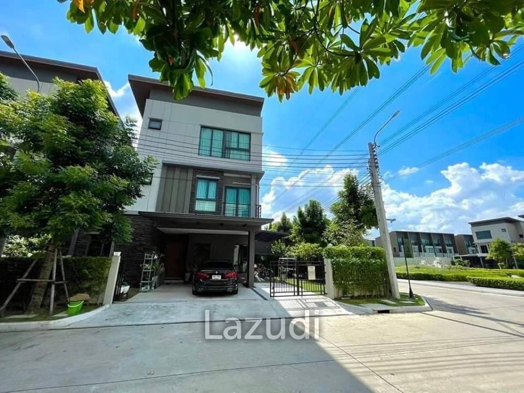 4 Bed 4 Bath 218 SQM Twin House For Sales