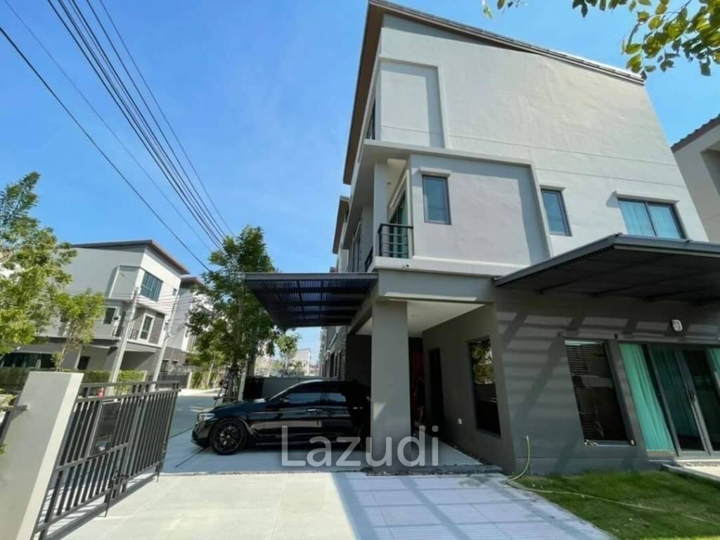 4 Bed 4 Bath 218 SQM Twin House For Sales