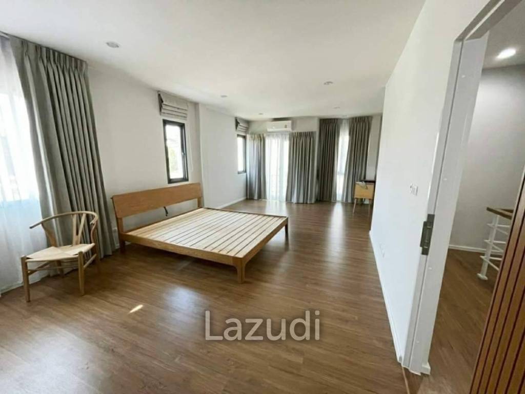 4 Bed 4 Bath 218 SQM Twin House For Sales