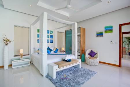 Exceptional 3 bedroom Pool Villa - Naiharn Area