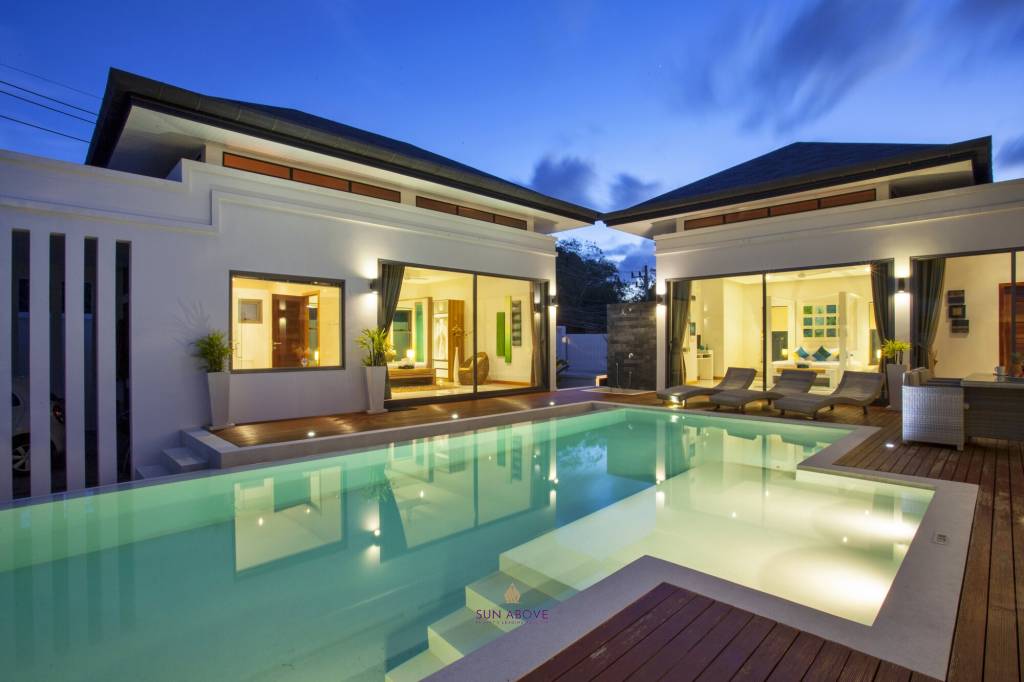 Exceptional 3 bedroom Pool Villa - Naiharn Area