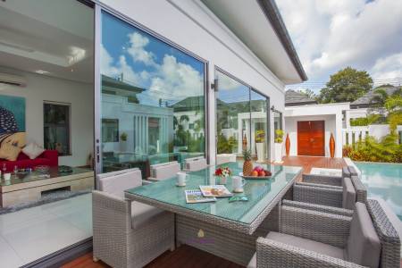 Exceptional 3 bedroom Pool Villa - Naiharn Area