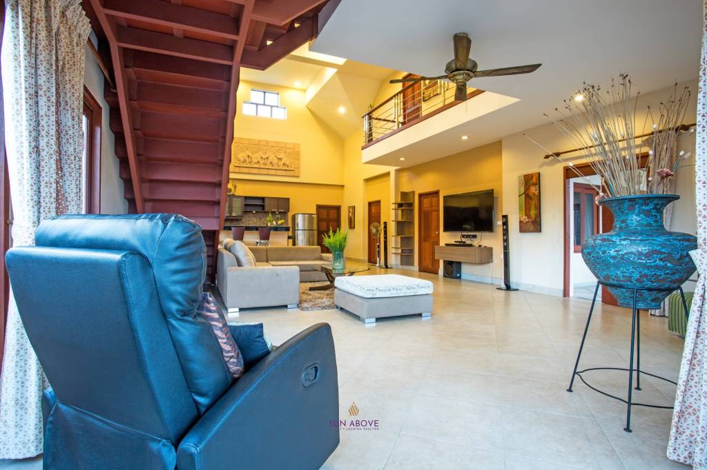 Exceptional 4 bedroom pool villa - Naiharn