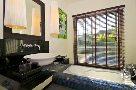 Exceptional 2 Bedroom pool villa - Naiharn