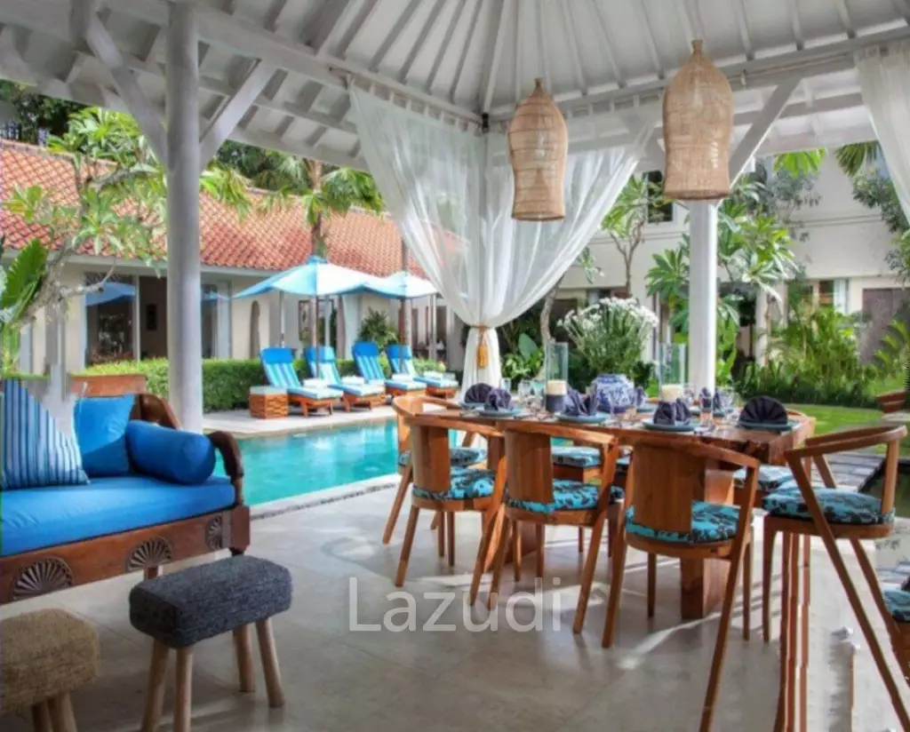 Amazing 4 Bedroom Freehold Villa in Sanur