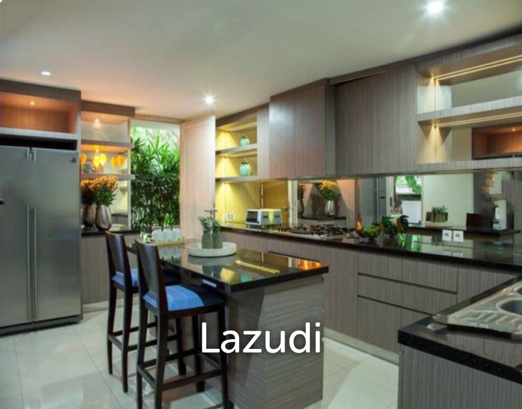 Amazing 4 Bedroom Freehold Villa in Sanur