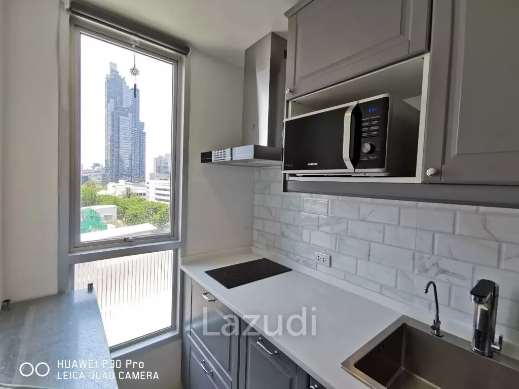 2 Bed 2 Bath 63 SQ.M Life@Sathorn 10