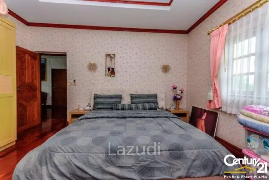 Hin Lek fai : 4 Bed Pool Villa Near by pass