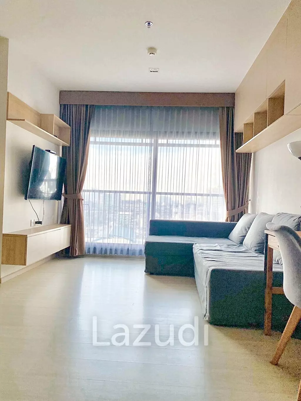 2 Bed 2 Bath 60 SQ.M Life Sukhumvit 48