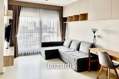 2 Bed 2 Bath 60 SQ.M Life Sukhumvit 48