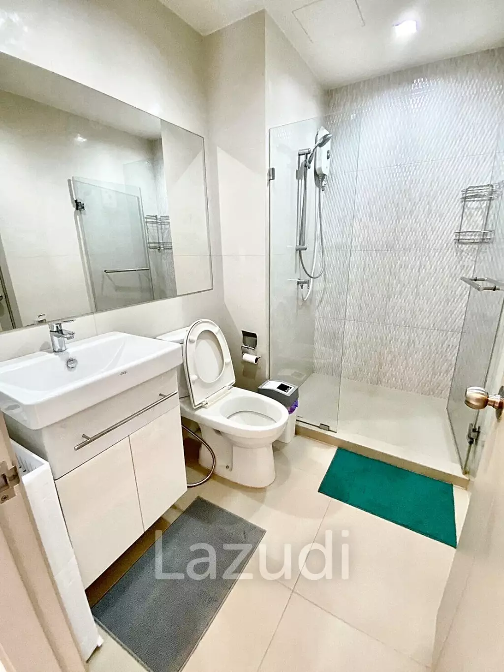 2 Bed 2 Bath 60 SQ.M Life Sukhumvit 48