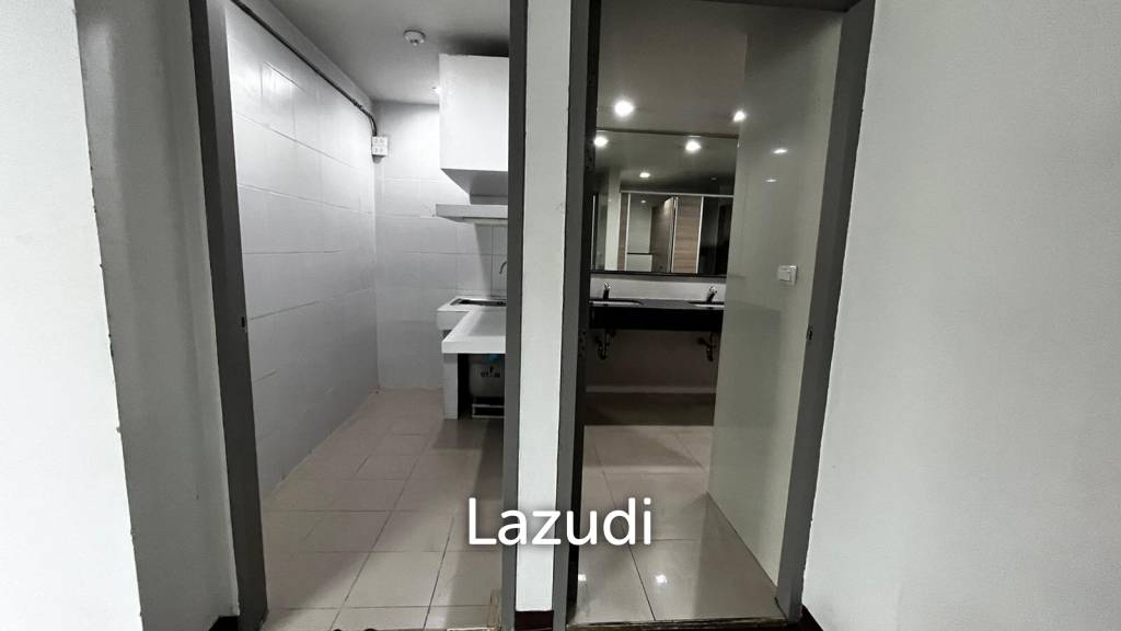 Office For Rent at L Building