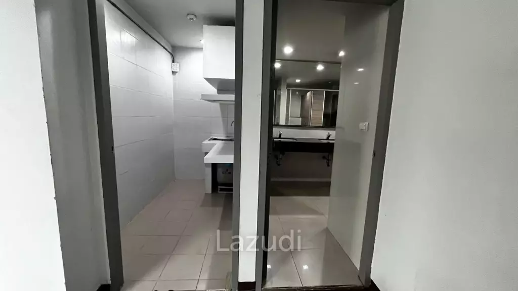 Office For Rent at L Building