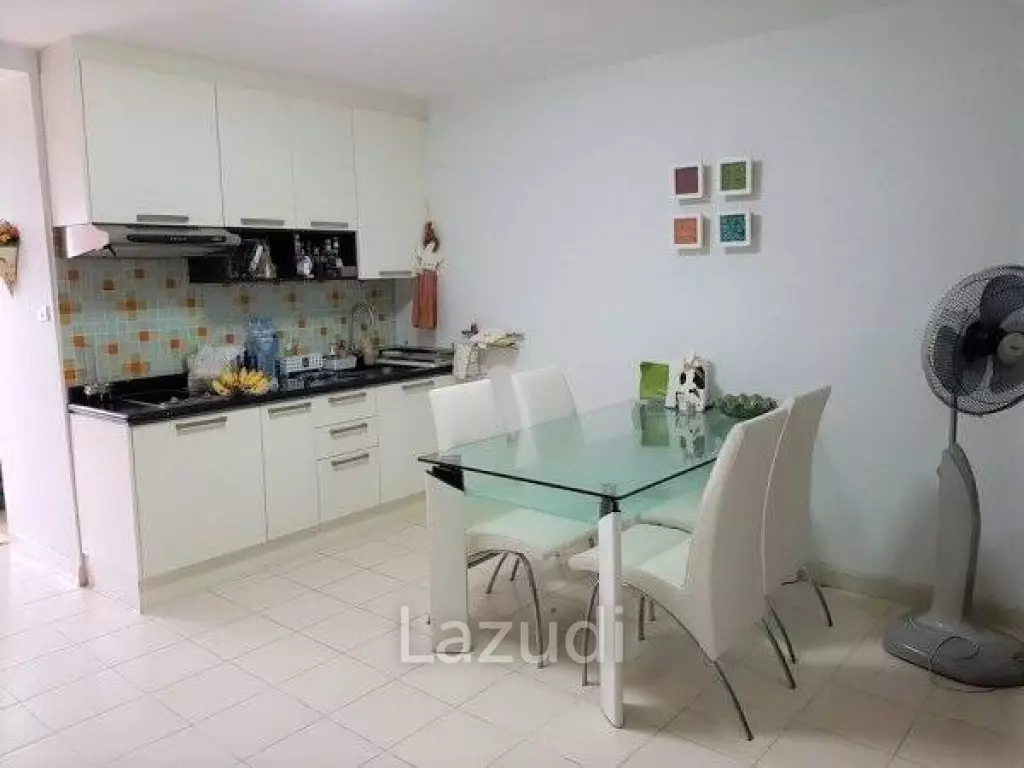 Absolute Sea View 2 Bed Condo