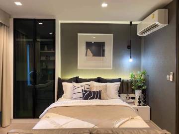Life Asoke Rama 9 Studio bedroom condo for sale