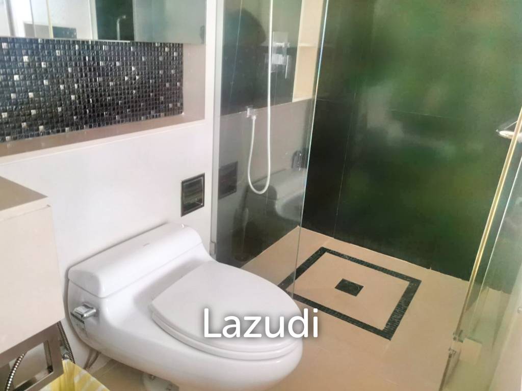 2 Bed 2 Bath 70 SQ.M. The Address Sukhumvit 28