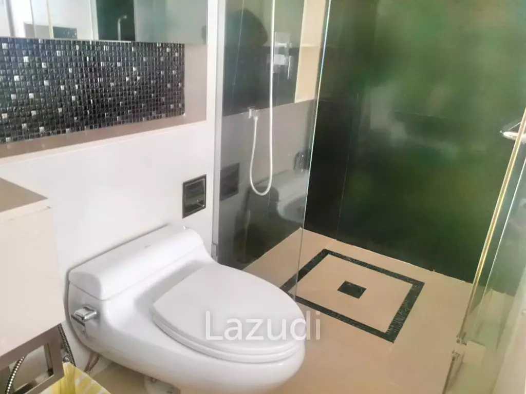 2 Bed 2 Bath 70 SQ.M. The Address Sukhumvit 28
