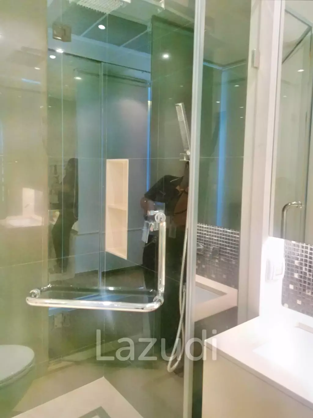 1 Bed 1 Bath 45 SQ.M. The Address Sukhumvit 28