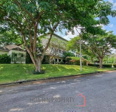 PALM HILL CONDO  : 2 bed good view