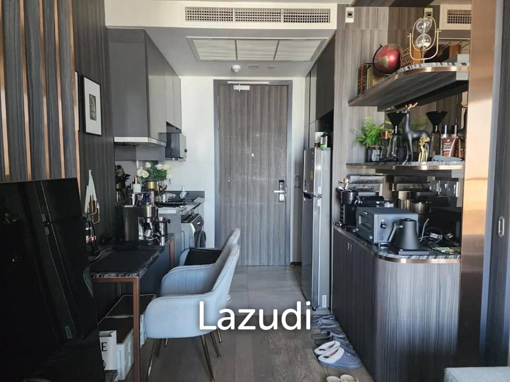 1 Bedroom 1 Bathroom 34 SQ.M Ashton Asoke