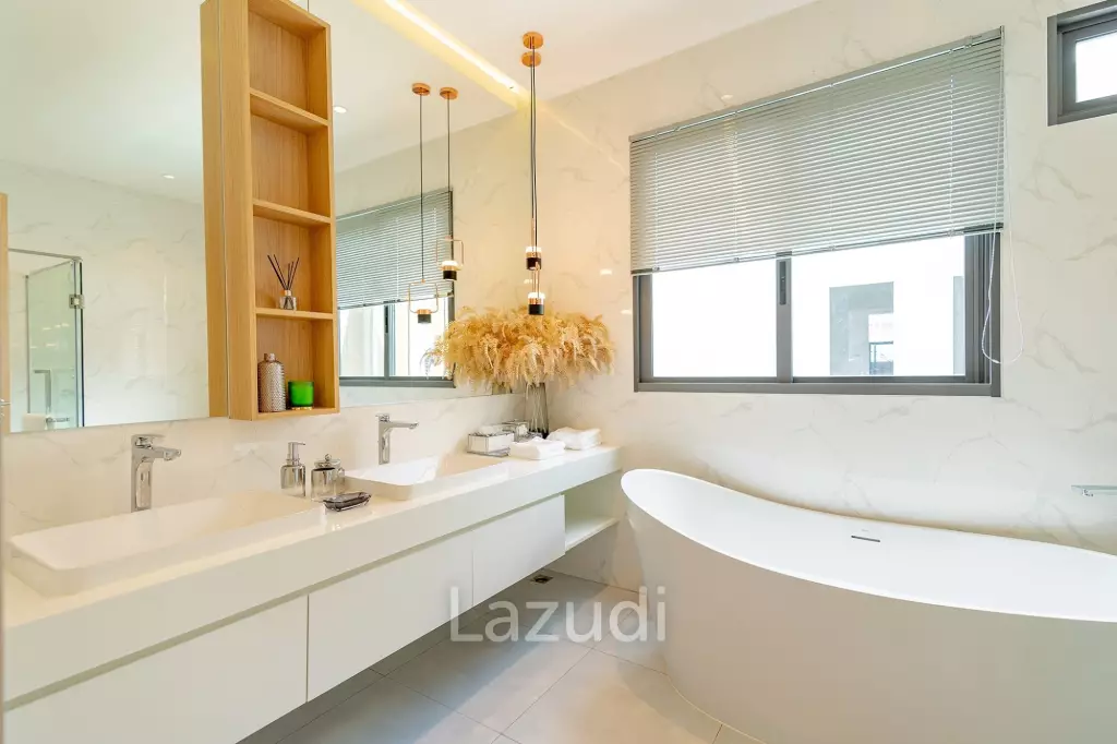 4 bed 4 Bath 290 SQ.M The Infini Pattaya