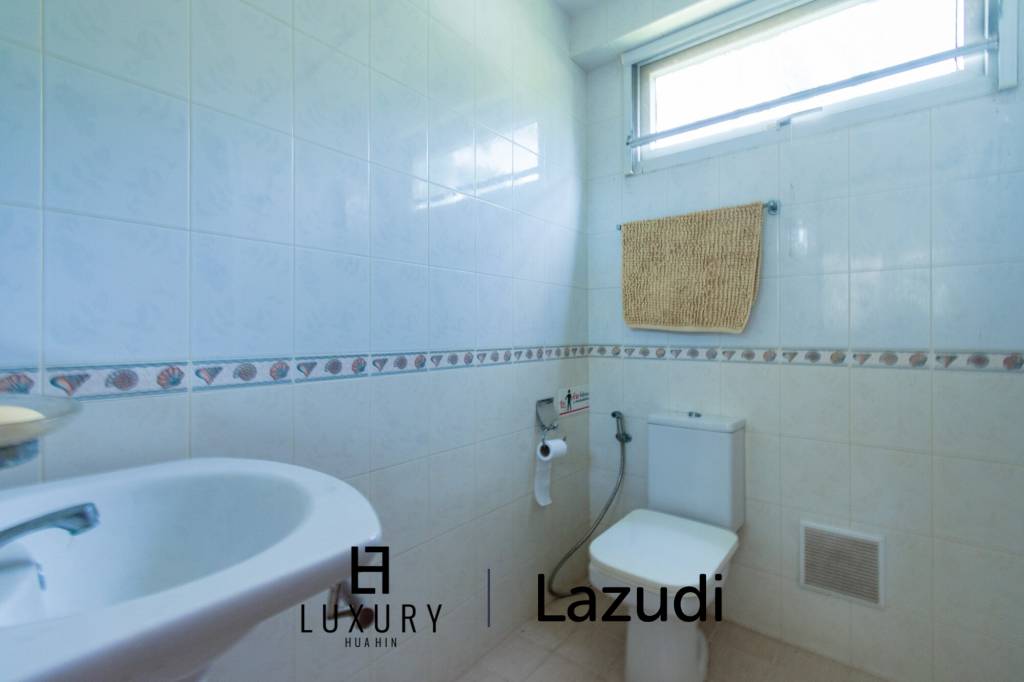 524 metro cuadrado 4 ` 2 Baño Villa de Venta