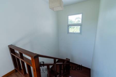 524 metro cuadrado 4 ` 2 Baño Villa de Venta