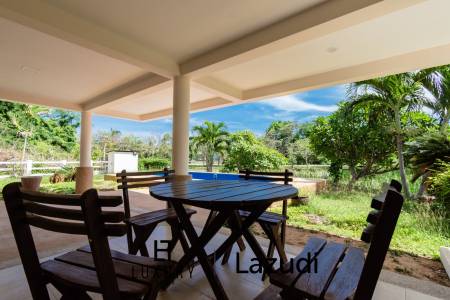 BEAUTIFUL VILLA IN EURASIA RESORT  : 4 bed close to the beach