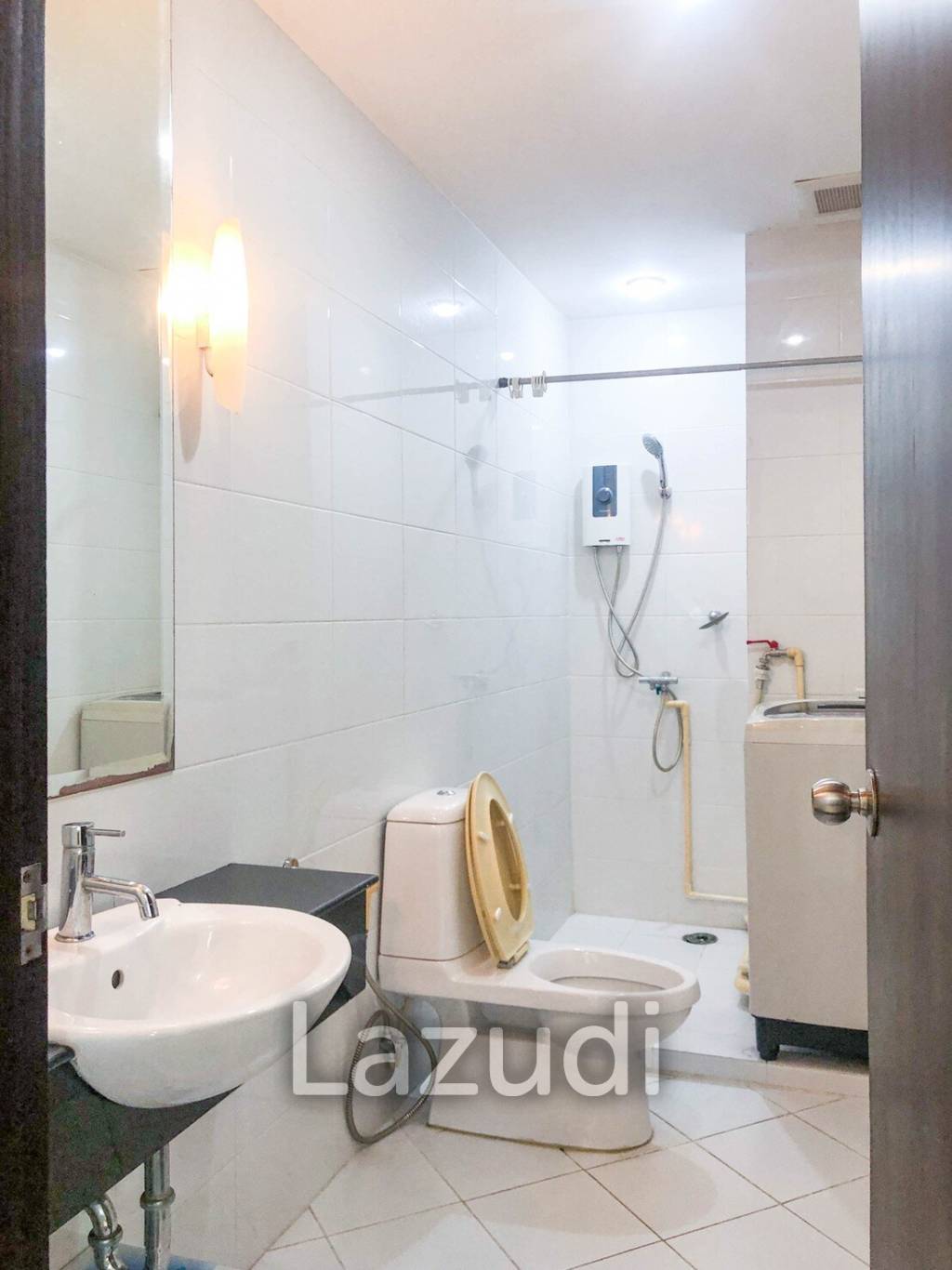2 Bed 2 Bath 86 SQ.M CitiSmart Sukhumvit 18