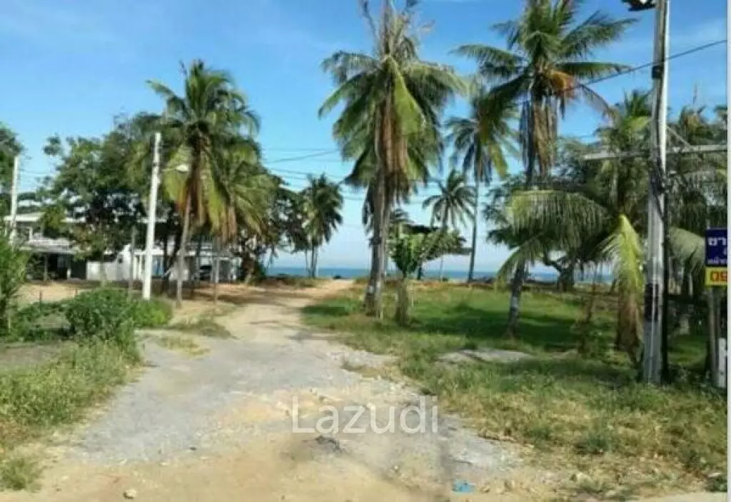1 Rai 96 SQW Beachfront Land in Town