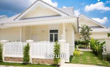 NICE BREEZE 9 ( OFF PLAN ) : Colonial Style 2 Bed Villa